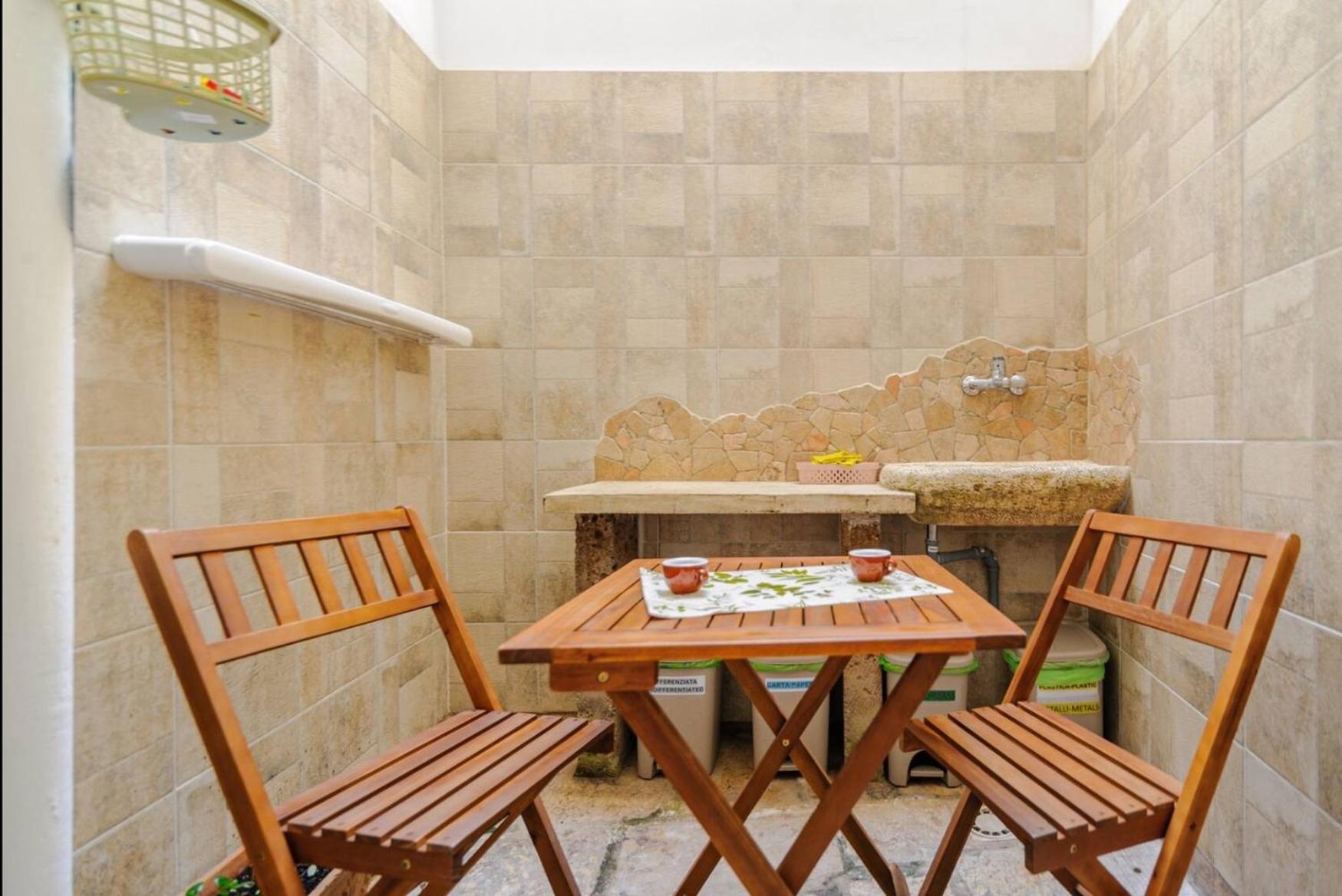 Honeyapartment Brindisi Exterior photo